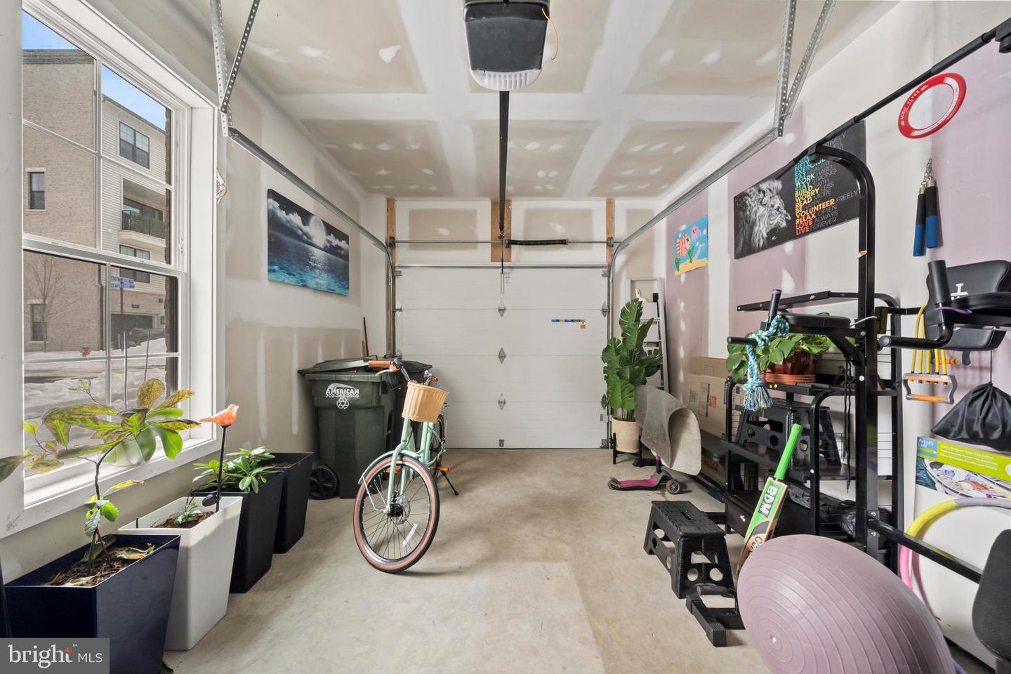 7470 BACKETT WOOD TER #301, MCLEAN, Virginia 22102, 3 Bedrooms Bedrooms, ,2 BathroomsBathrooms,Residential,For sale,7470 BACKETT WOOD TER #301,VAFX2283108 MLS # VAFX2283108