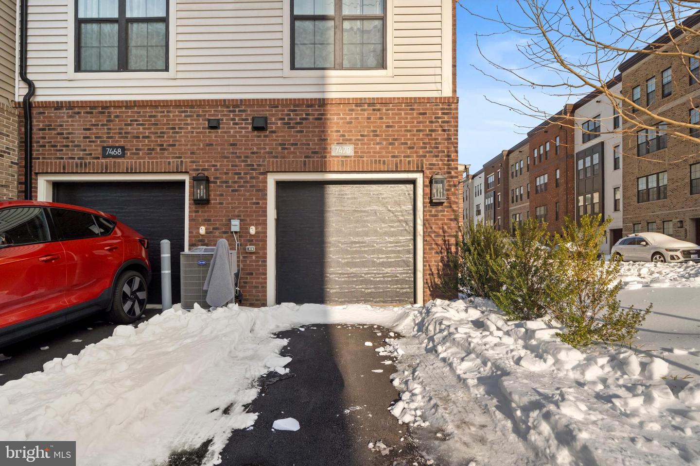 7470 BACKETT WOOD TER #301, MCLEAN, Virginia 22102, 3 Bedrooms Bedrooms, ,2 BathroomsBathrooms,Residential,For sale,7470 BACKETT WOOD TER #301,VAFX2283108 MLS # VAFX2283108