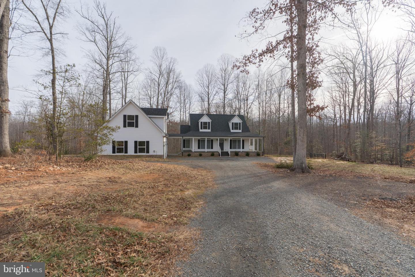 116 WAYPOINTE CT, FREDERICKSBURG, Virginia 22406, 4 Bedrooms Bedrooms, ,3 BathroomsBathrooms,Residential,For sale,116 WAYPOINTE CT,VAST2045152 MLS # VAST2045152