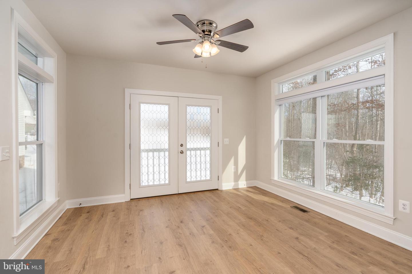 116 WAYPOINTE CT, FREDERICKSBURG, Virginia 22406, 4 Bedrooms Bedrooms, ,3 BathroomsBathrooms,Residential,For sale,116 WAYPOINTE CT,VAST2045152 MLS # VAST2045152