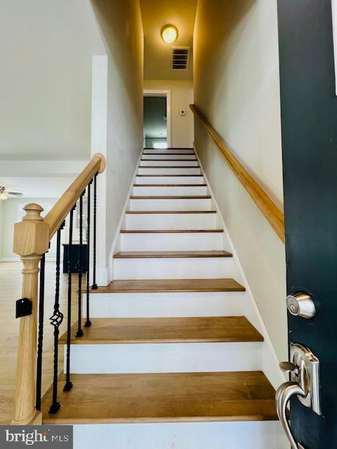 116 WAYPOINTE CT, FREDERICKSBURG, Virginia 22406, 4 Bedrooms Bedrooms, ,3 BathroomsBathrooms,Residential,For sale,116 WAYPOINTE CT,VAST2045152 MLS # VAST2045152