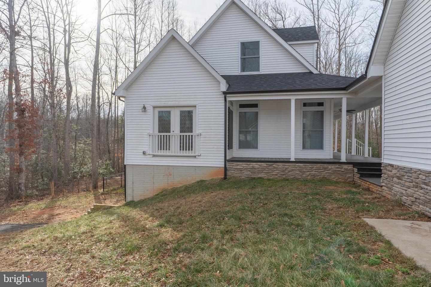 116 WAYPOINTE CT, FREDERICKSBURG, Virginia 22406, 4 Bedrooms Bedrooms, ,3 BathroomsBathrooms,Residential,For sale,116 WAYPOINTE CT,VAST2045152 MLS # VAST2045152