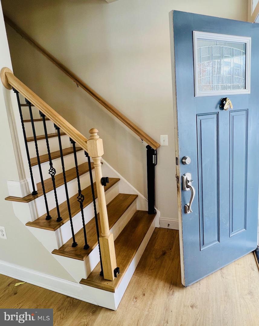 116 WAYPOINTE CT, FREDERICKSBURG, Virginia 22406, 4 Bedrooms Bedrooms, ,3 BathroomsBathrooms,Residential,For sale,116 WAYPOINTE CT,VAST2045152 MLS # VAST2045152