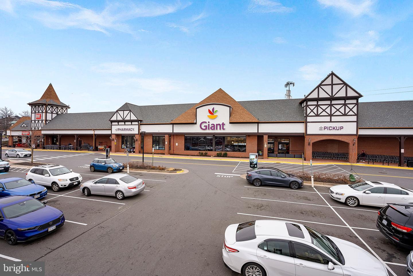 2467 CYPRESS GREEN LN, HERNDON, Virginia 20171, 4 Bedrooms Bedrooms, ,4 BathroomsBathrooms,Residential,For sale,2467 CYPRESS GREEN LN,VAFX2285200 MLS # VAFX2285200