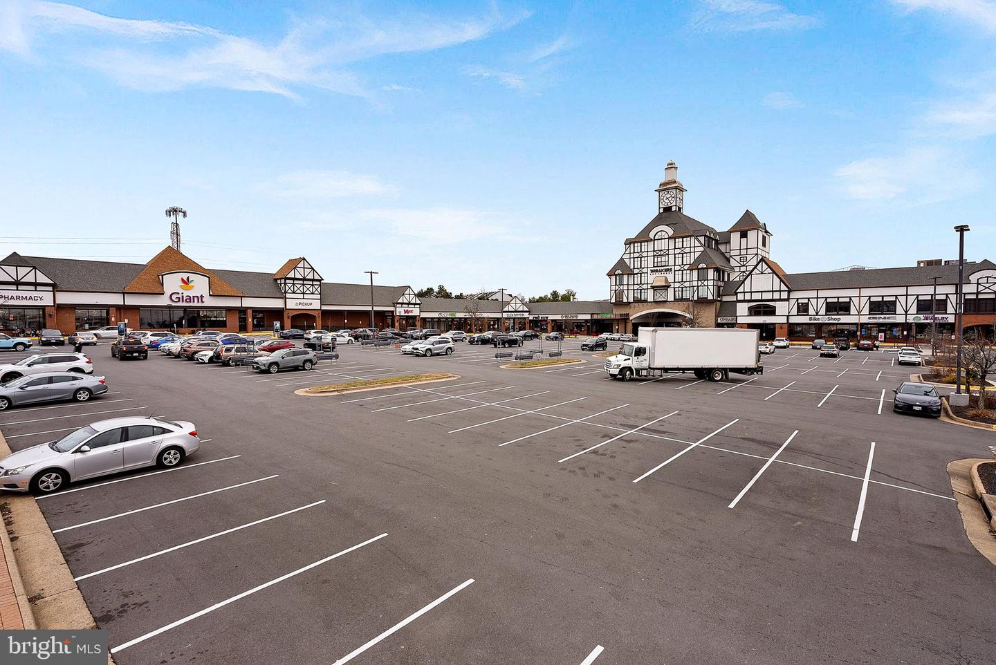 2467 CYPRESS GREEN LN, HERNDON, Virginia 20171, 4 Bedrooms Bedrooms, ,4 BathroomsBathrooms,Residential,For sale,2467 CYPRESS GREEN LN,VAFX2285200 MLS # VAFX2285200