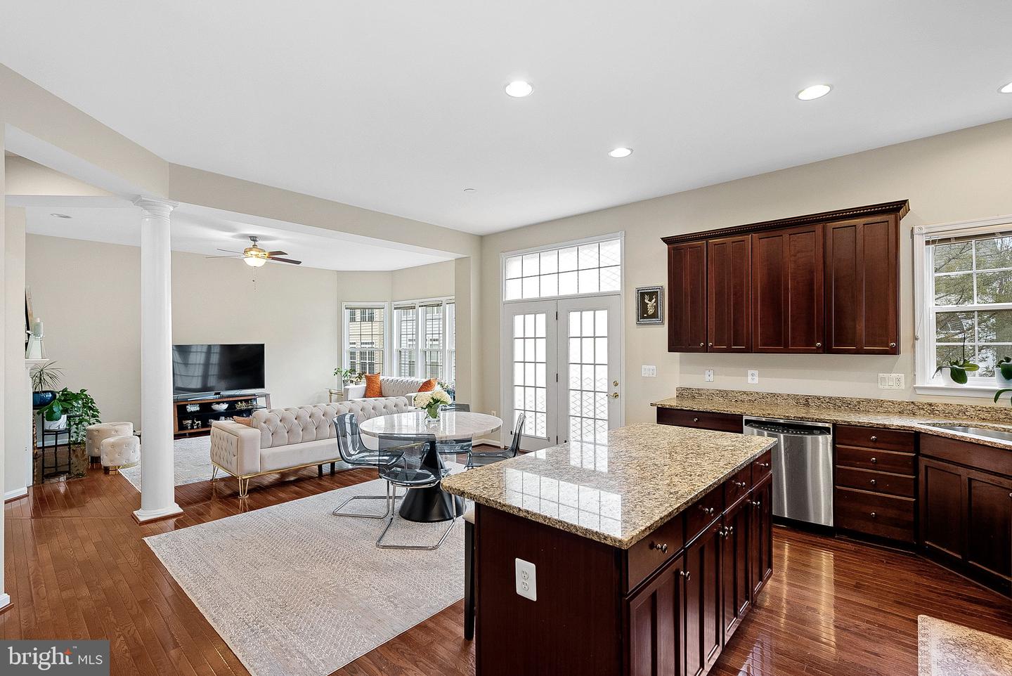 2467 CYPRESS GREEN LN, HERNDON, Virginia 20171, 4 Bedrooms Bedrooms, ,4 BathroomsBathrooms,Residential,For sale,2467 CYPRESS GREEN LN,VAFX2285200 MLS # VAFX2285200