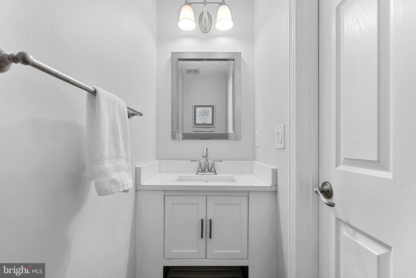 2467 CYPRESS GREEN LN, HERNDON, Virginia 20171, 4 Bedrooms Bedrooms, ,4 BathroomsBathrooms,Residential,For sale,2467 CYPRESS GREEN LN,VAFX2285200 MLS # VAFX2285200