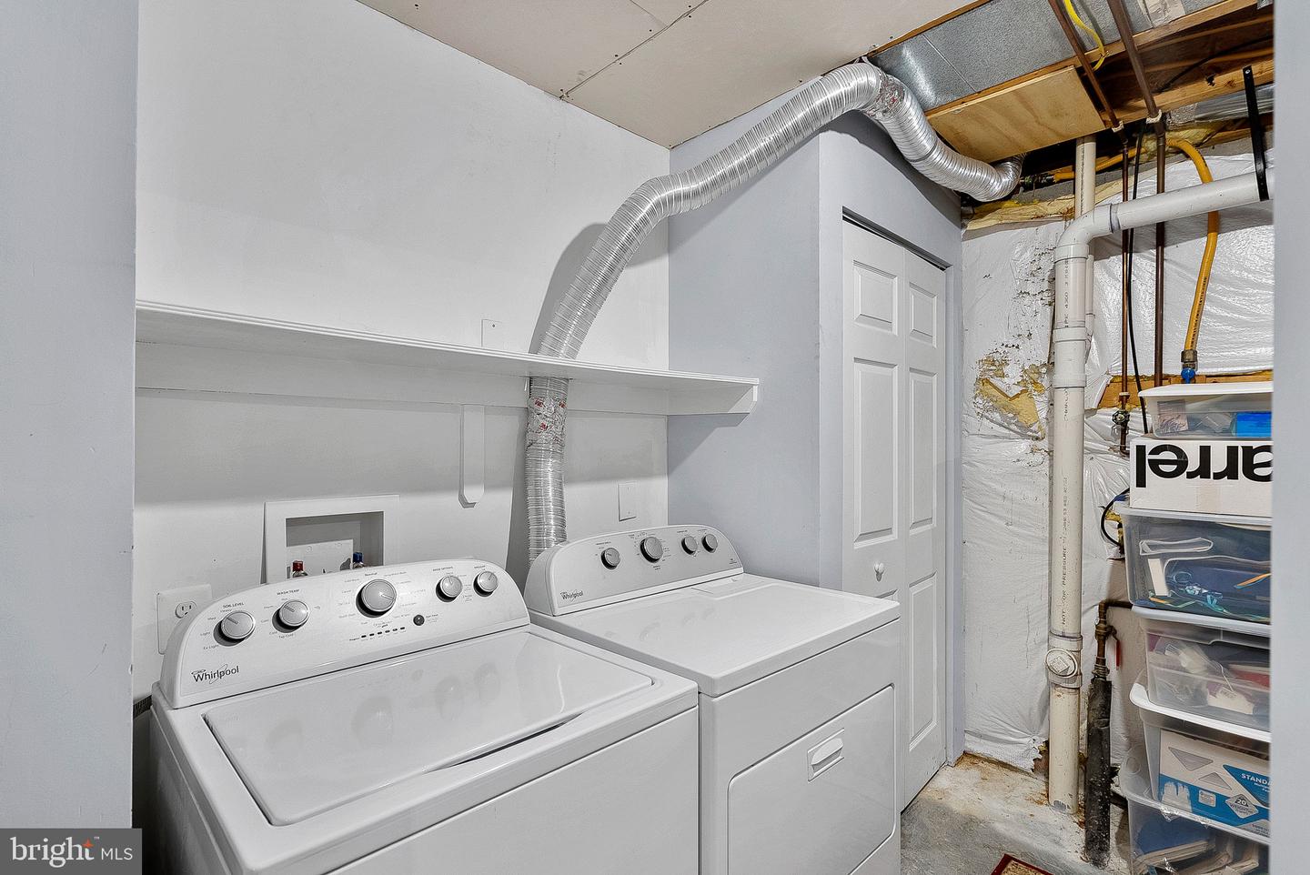 2467 CYPRESS GREEN LN, HERNDON, Virginia 20171, 4 Bedrooms Bedrooms, ,4 BathroomsBathrooms,Residential,For sale,2467 CYPRESS GREEN LN,VAFX2285200 MLS # VAFX2285200