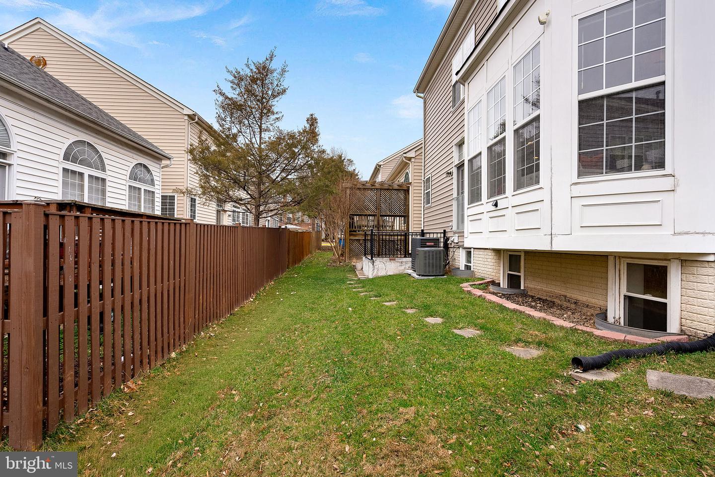 2467 CYPRESS GREEN LN, HERNDON, Virginia 20171, 4 Bedrooms Bedrooms, ,4 BathroomsBathrooms,Residential,For sale,2467 CYPRESS GREEN LN,VAFX2285200 MLS # VAFX2285200