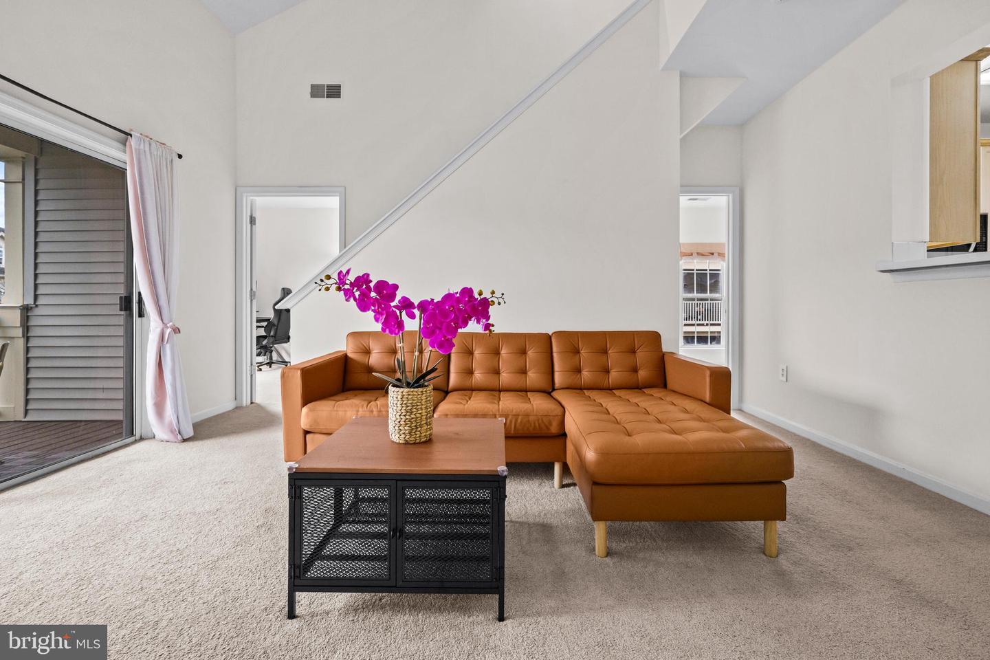 11338 WESTBROOK MILL LN #303, FAIRFAX, Virginia 22030, 3 Bedrooms Bedrooms, ,2 BathroomsBathrooms,Residential,For sale,11338 WESTBROOK MILL LN #303,VAFX2285908 MLS # VAFX2285908