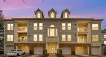 11338 WESTBROOK MILL LN #303, FAIRFAX, Virginia 22030, 3 Bedrooms Bedrooms, ,2 BathroomsBathrooms,Residential,For sale,11338 WESTBROOK MILL LN #303,VAFX2285908 MLS # VAFX2285908