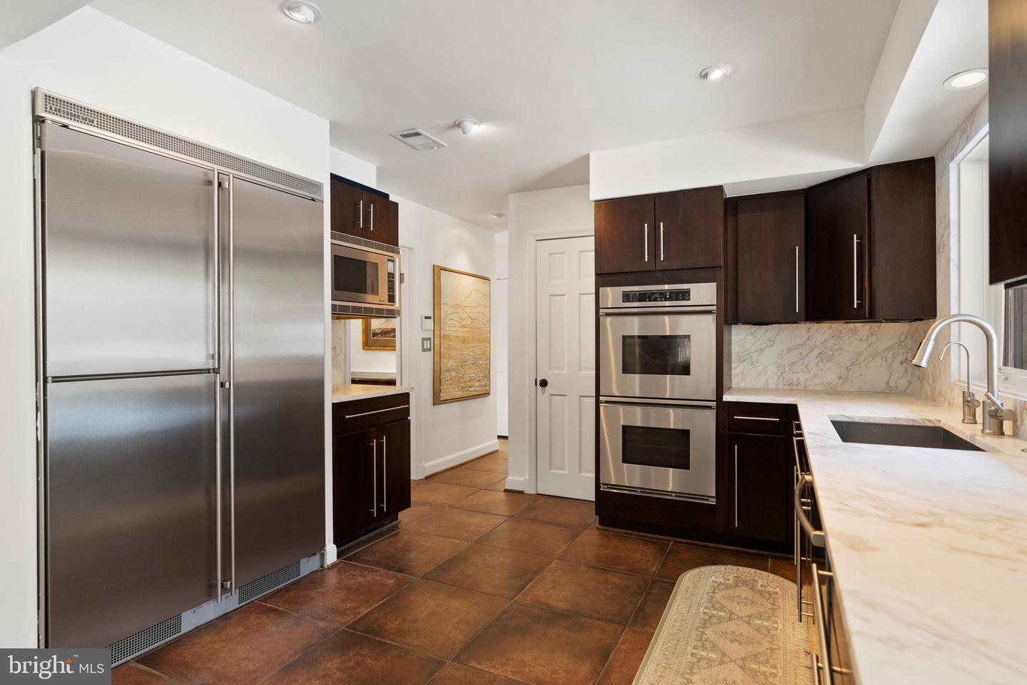 3022 FOX MILL RD, OAKTON, Virginia 22124, 4 Bedrooms Bedrooms, 10 Rooms Rooms,4 BathroomsBathrooms,Residential,For sale,3022 FOX MILL RD,VAFX2286094 MLS # VAFX2286094