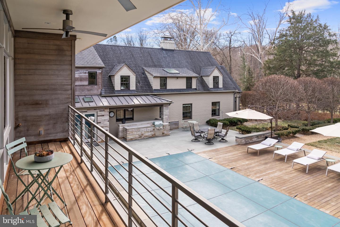 3022 FOX MILL RD, OAKTON, Virginia 22124, 4 Bedrooms Bedrooms, 10 Rooms Rooms,4 BathroomsBathrooms,Residential,For sale,3022 FOX MILL RD,VAFX2286094 MLS # VAFX2286094