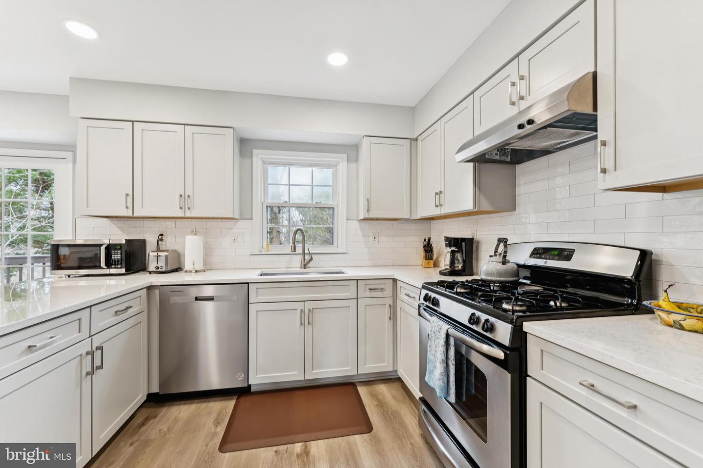 4026 NICHOLAS CT, FAIRFAX, Virginia 22033, 3 Bedrooms Bedrooms, ,3 BathroomsBathrooms,Residential,For sale,4026 NICHOLAS CT,VAFX2286996 MLS # VAFX2286996