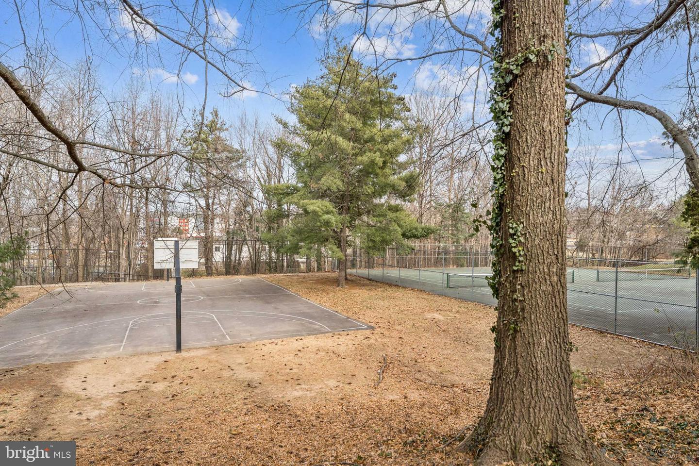 4026 NICHOLAS CT, FAIRFAX, Virginia 22033, 3 Bedrooms Bedrooms, ,3 BathroomsBathrooms,Residential,For sale,4026 NICHOLAS CT,VAFX2286996 MLS # VAFX2286996