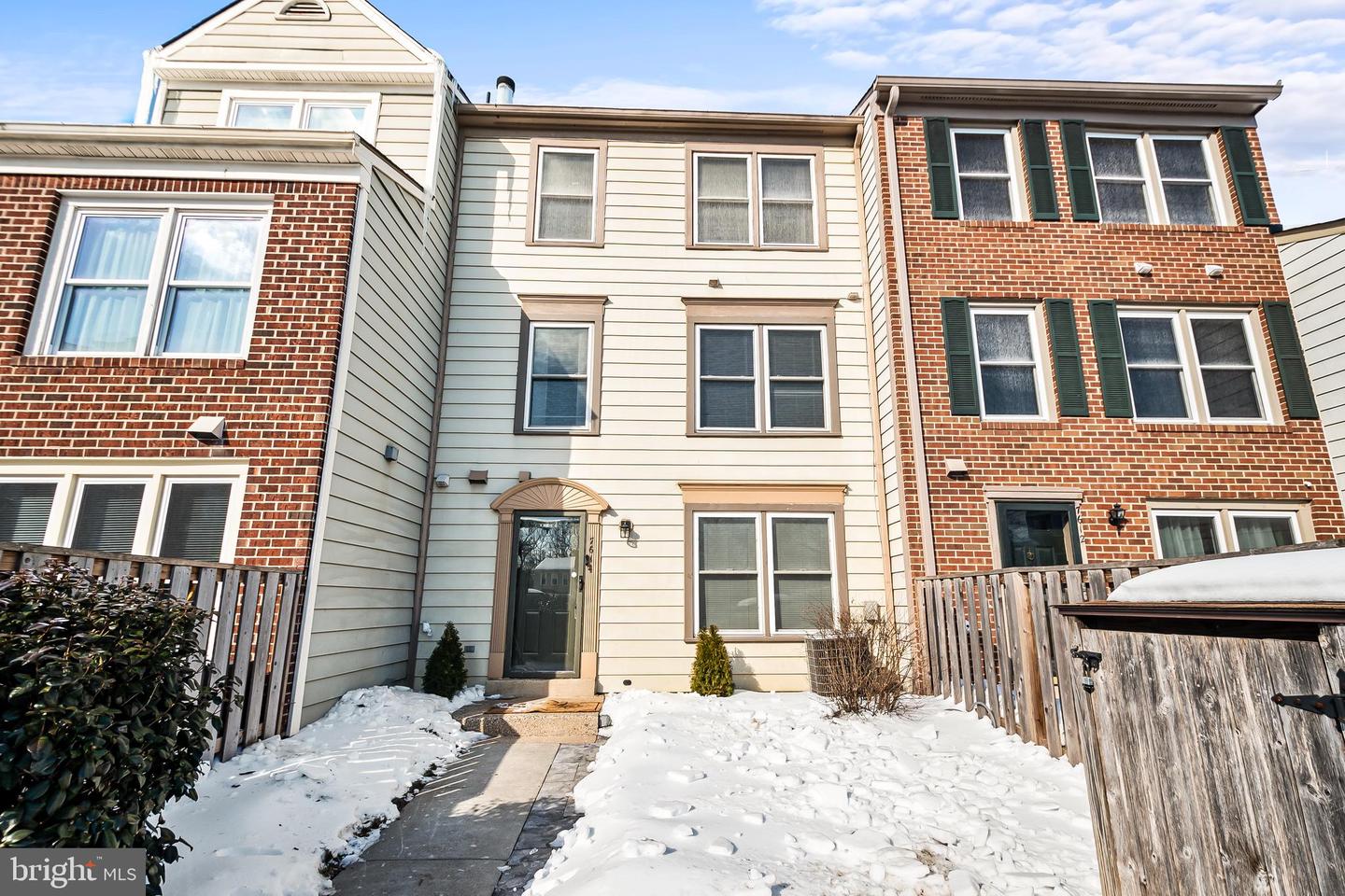 7614 JORDON HOLLOW CT, MANASSAS, Virginia 20109, 3 Bedrooms Bedrooms, 4 Rooms Rooms,2 BathroomsBathrooms,Residential,For sale,7614 JORDON HOLLOW CT,VAPW2111154 MLS # VAPW2111154