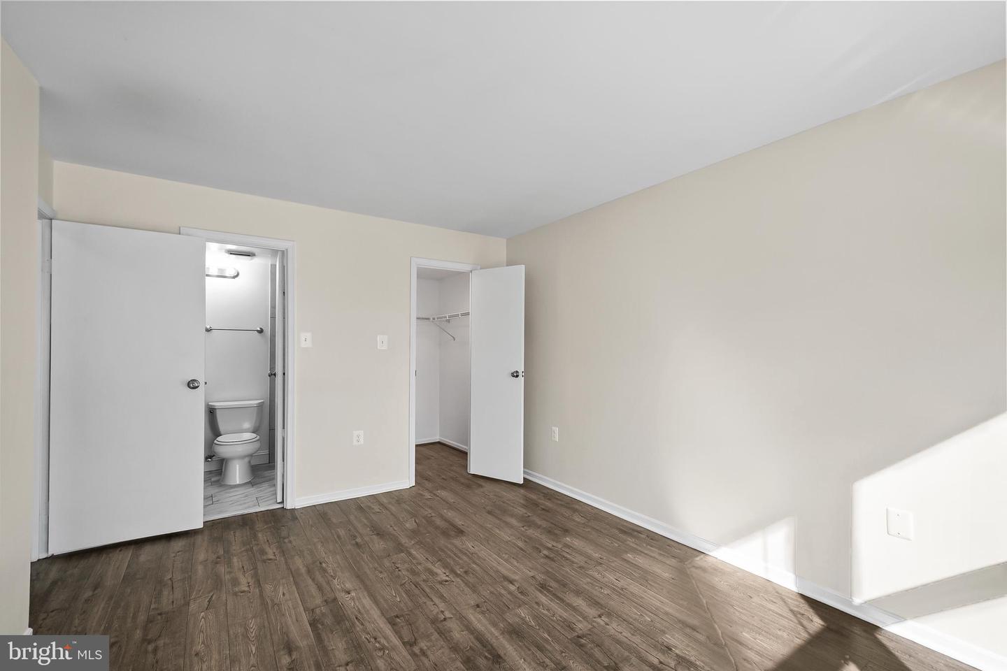 7614 JORDON HOLLOW CT, MANASSAS, Virginia 20109, 3 Bedrooms Bedrooms, 4 Rooms Rooms,2 BathroomsBathrooms,Residential,For sale,7614 JORDON HOLLOW CT,VAPW2111154 MLS # VAPW2111154