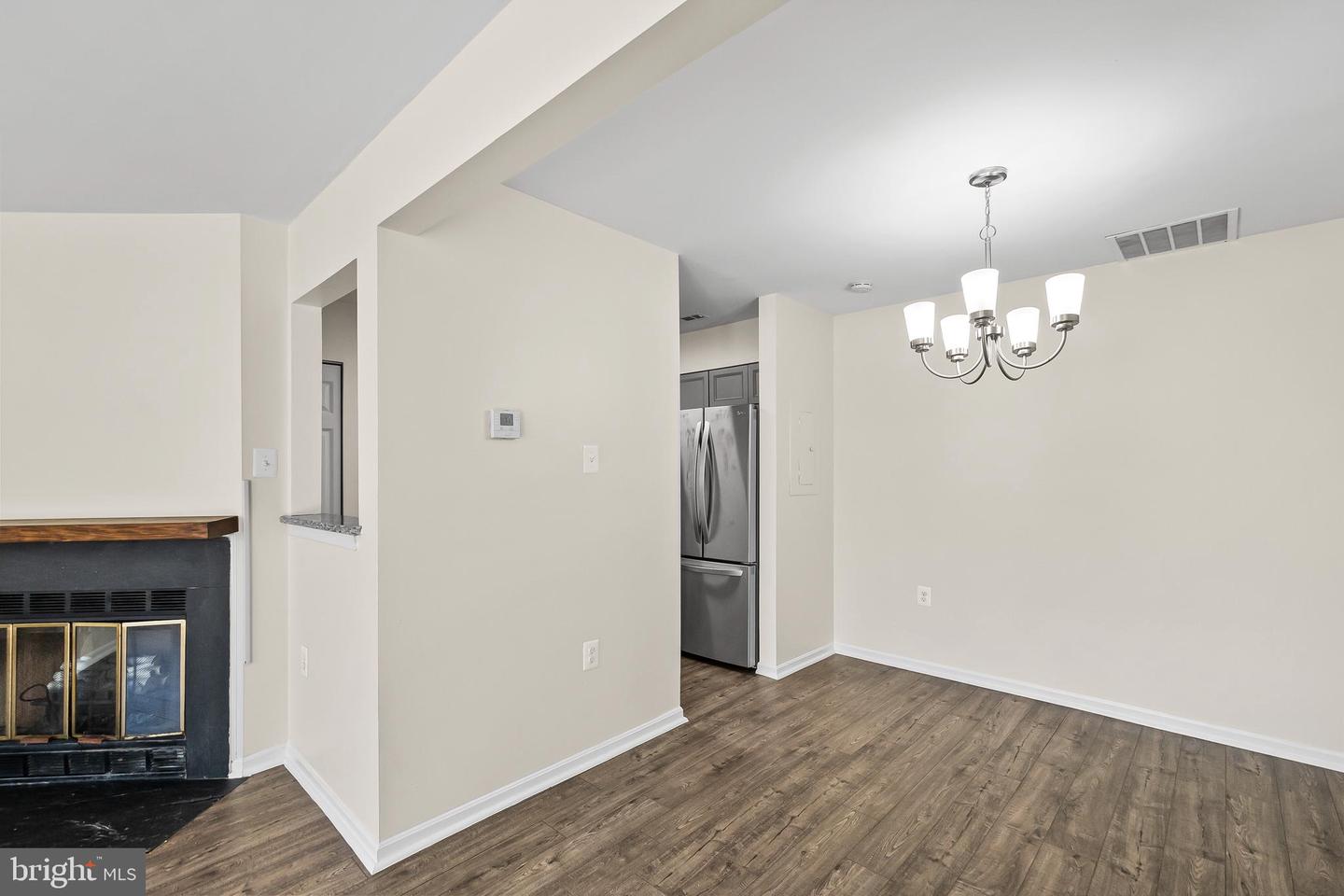 7614 JORDON HOLLOW CT, MANASSAS, Virginia 20109, 3 Bedrooms Bedrooms, 4 Rooms Rooms,2 BathroomsBathrooms,Residential,For sale,7614 JORDON HOLLOW CT,VAPW2111154 MLS # VAPW2111154