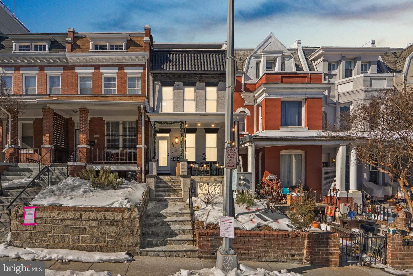 3572 13TH ST NW #2, WASHINGTON, District Of Columbia 20010, 3 Bedrooms Bedrooms, ,2 BathroomsBathrooms,Residential,For sale,3572 13TH ST NW #2,DCDC2243088 MLS # DCDC2243088