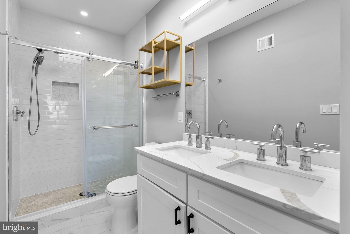 3572 13TH ST NW #2, WASHINGTON, District Of Columbia 20010, 3 Bedrooms Bedrooms, ,2 BathroomsBathrooms,Residential,For sale,3572 13TH ST NW #2,DCDC2243088 MLS # DCDC2243088