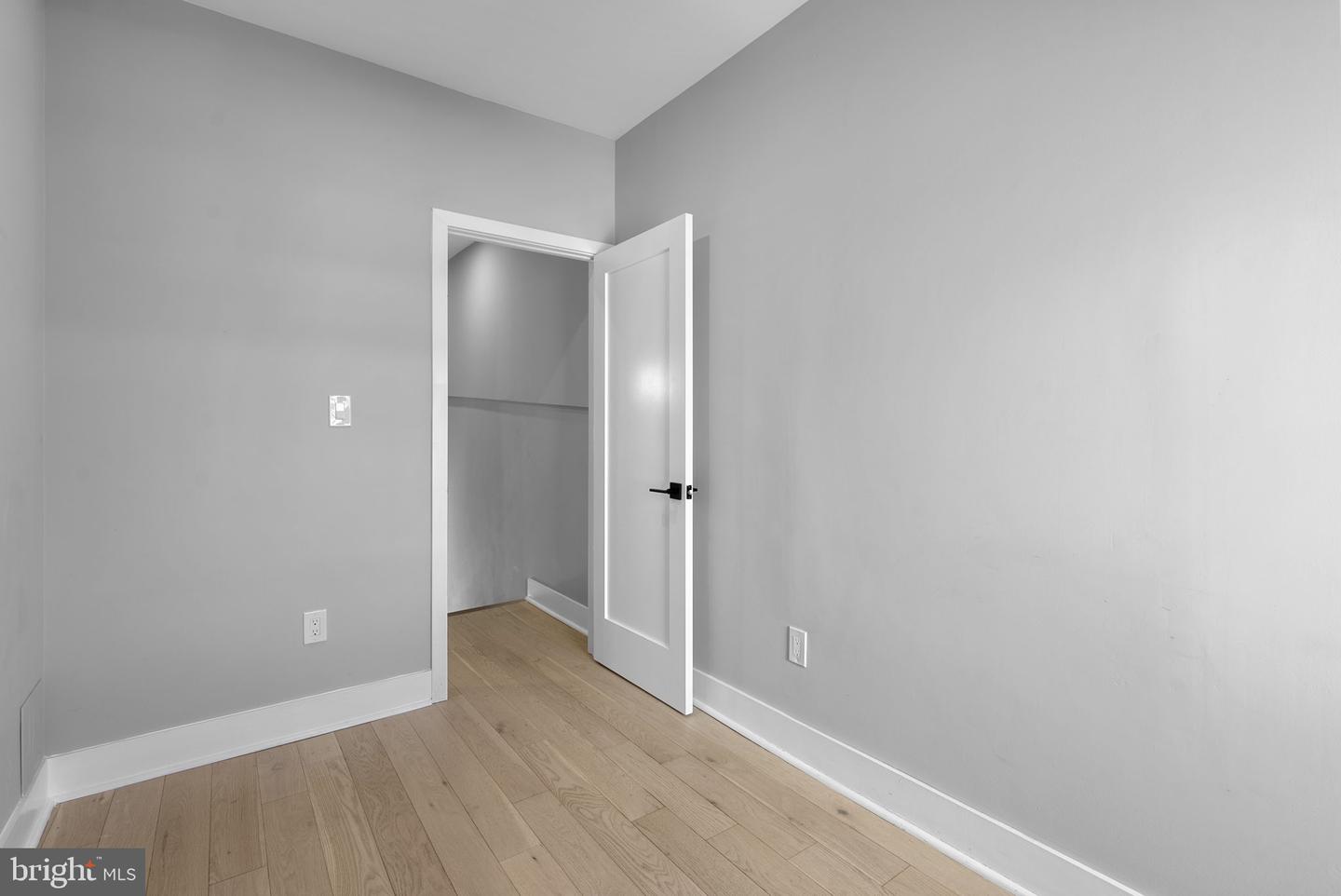 3572 13TH ST NW #2, WASHINGTON, District Of Columbia 20010, 3 Bedrooms Bedrooms, ,2 BathroomsBathrooms,Residential,For sale,3572 13TH ST NW #2,DCDC2243088 MLS # DCDC2243088