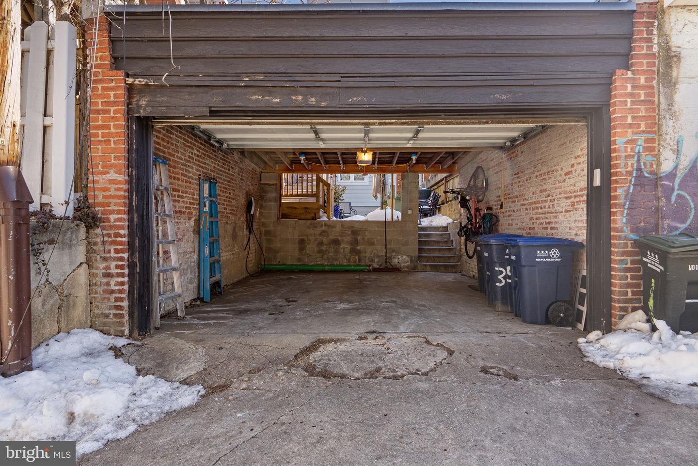 3572 13TH ST NW #2, WASHINGTON, District Of Columbia 20010, 3 Bedrooms Bedrooms, ,2 BathroomsBathrooms,Residential,For sale,3572 13TH ST NW #2,DCDC2243088 MLS # DCDC2243088