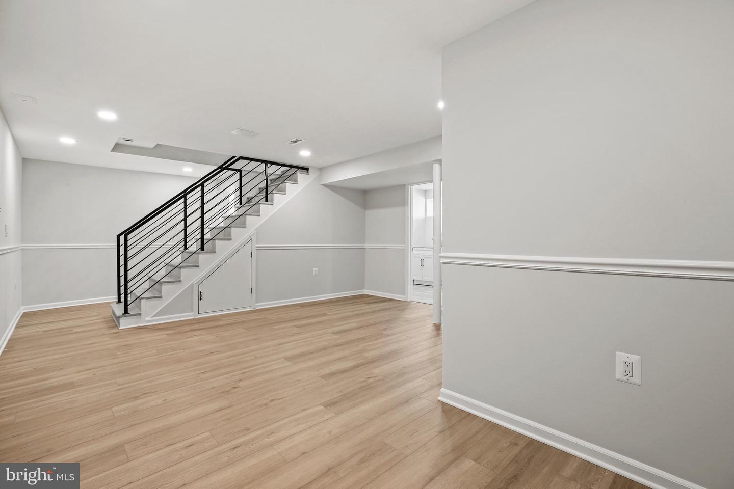 1445 NORTHGATE RD NW, WASHINGTON, District Of Columbia 20012, 3 Bedrooms Bedrooms, ,2 BathroomsBathrooms,Residential,For sale,1445 NORTHGATE RD NW,DCDC2243114 MLS # DCDC2243114