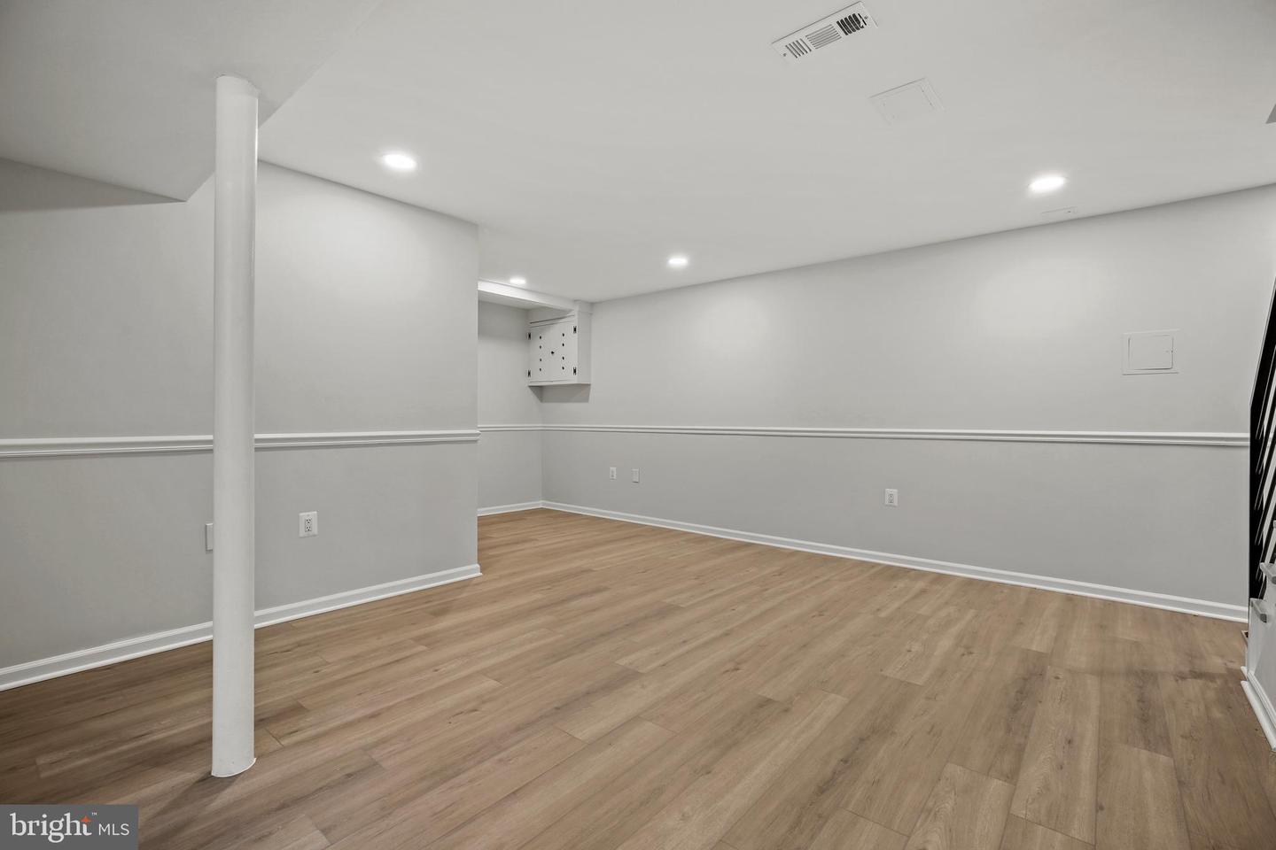 1445 NORTHGATE RD NW, WASHINGTON, District Of Columbia 20012, 3 Bedrooms Bedrooms, ,2 BathroomsBathrooms,Residential,For sale,1445 NORTHGATE RD NW,DCDC2243114 MLS # DCDC2243114