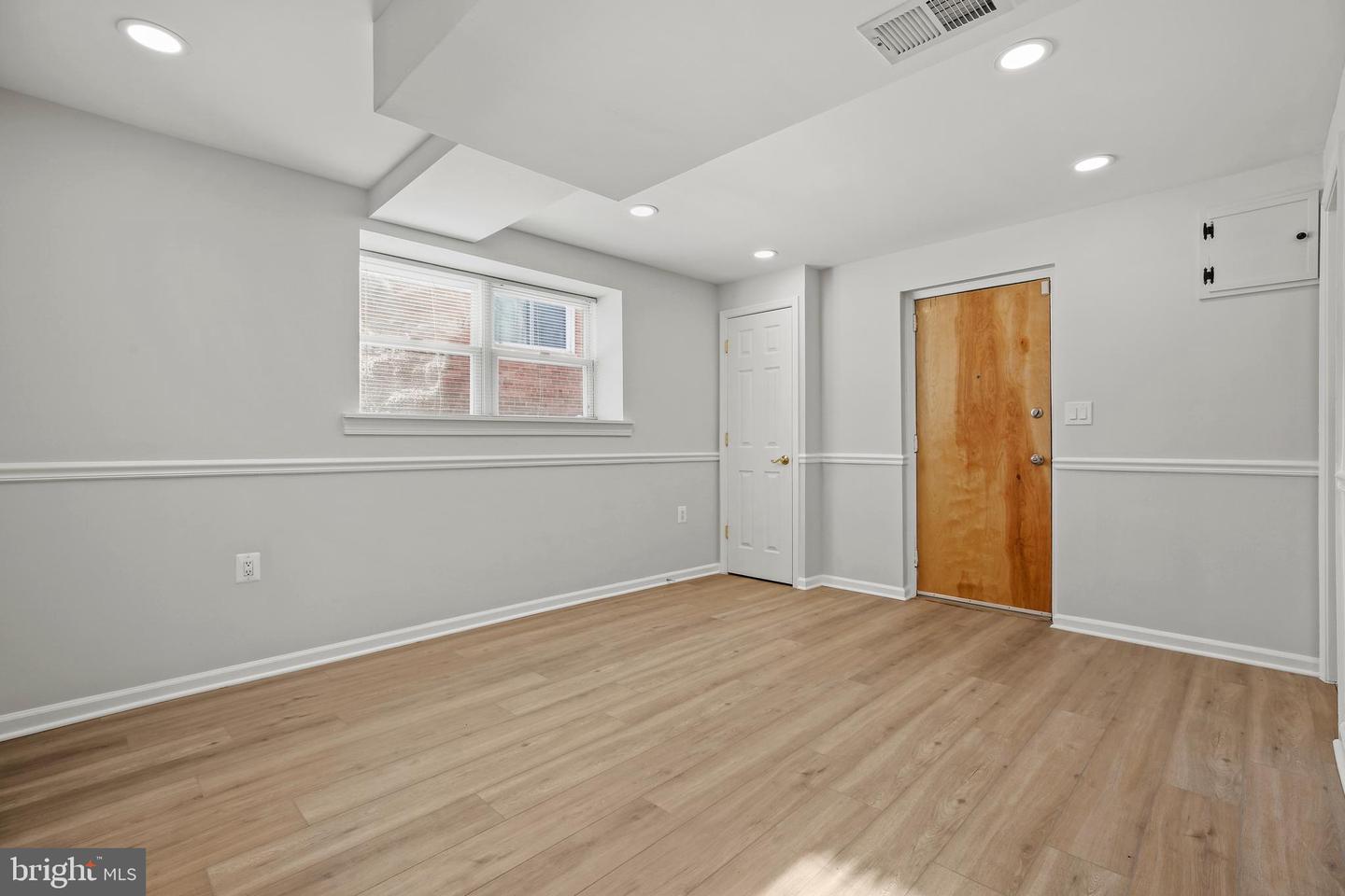 1445 NORTHGATE RD NW, WASHINGTON, District Of Columbia 20012, 3 Bedrooms Bedrooms, ,2 BathroomsBathrooms,Residential,For sale,1445 NORTHGATE RD NW,DCDC2243114 MLS # DCDC2243114