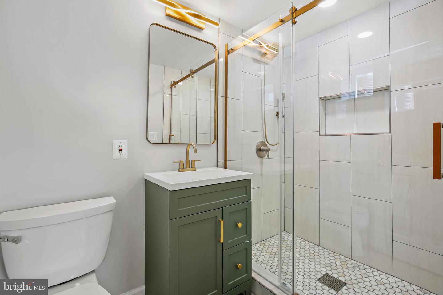 1445 NORTHGATE RD NW, WASHINGTON, District Of Columbia 20012, 3 Bedrooms Bedrooms, ,2 BathroomsBathrooms,Residential,For sale,1445 NORTHGATE RD NW,DCDC2243114 MLS # DCDC2243114