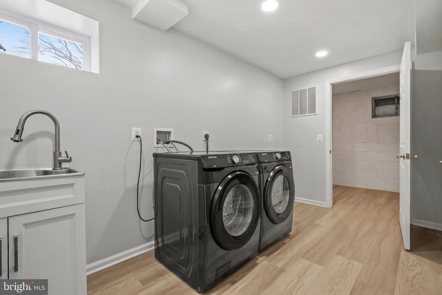 1445 NORTHGATE RD NW, WASHINGTON, District Of Columbia 20012, 3 Bedrooms Bedrooms, ,2 BathroomsBathrooms,Residential,For sale,1445 NORTHGATE RD NW,DCDC2243114 MLS # DCDC2243114