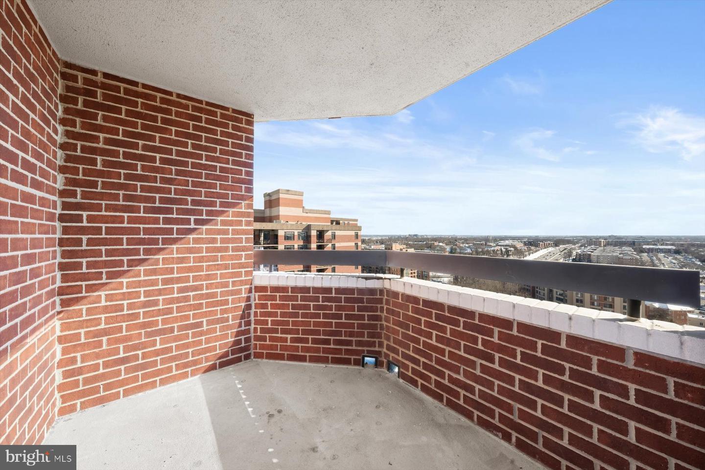 1276 N WAYNE ST N #1211, ARLINGTON, Virginia 22201, 2 Bedrooms Bedrooms, ,2 BathroomsBathrooms,Residential,For sale,1276 N WAYNE ST N #1211,VAAR2068144 MLS # VAAR2068144