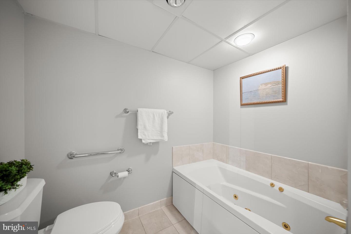 1276 N WAYNE ST N #1211, ARLINGTON, Virginia 22201, 2 Bedrooms Bedrooms, ,2 BathroomsBathrooms,Residential,For sale,1276 N WAYNE ST N #1211,VAAR2068144 MLS # VAAR2068144