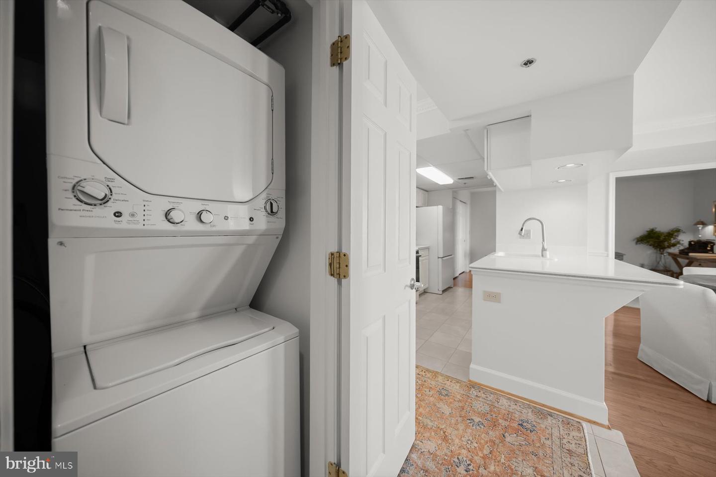 1276 N WAYNE ST N #1211, ARLINGTON, Virginia 22201, 2 Bedrooms Bedrooms, ,2 BathroomsBathrooms,Residential,For sale,1276 N WAYNE ST N #1211,VAAR2068144 MLS # VAAR2068144