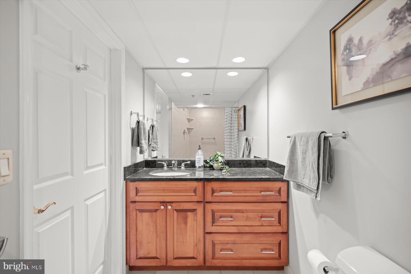 1276 N WAYNE ST N #1211, ARLINGTON, Virginia 22201, 2 Bedrooms Bedrooms, ,2 BathroomsBathrooms,Residential,For sale,1276 N WAYNE ST N #1211,VAAR2068144 MLS # VAAR2068144