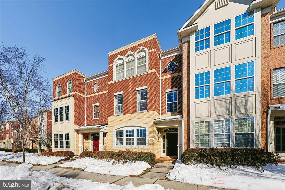 19390 COPPERMINE SQ, LEESBURG, Virginia 20176, 4 Bedrooms Bedrooms, ,3 BathroomsBathrooms,Residential,For sale,19390 COPPERMINE SQ,VALO2114680 MLS # VALO2114680