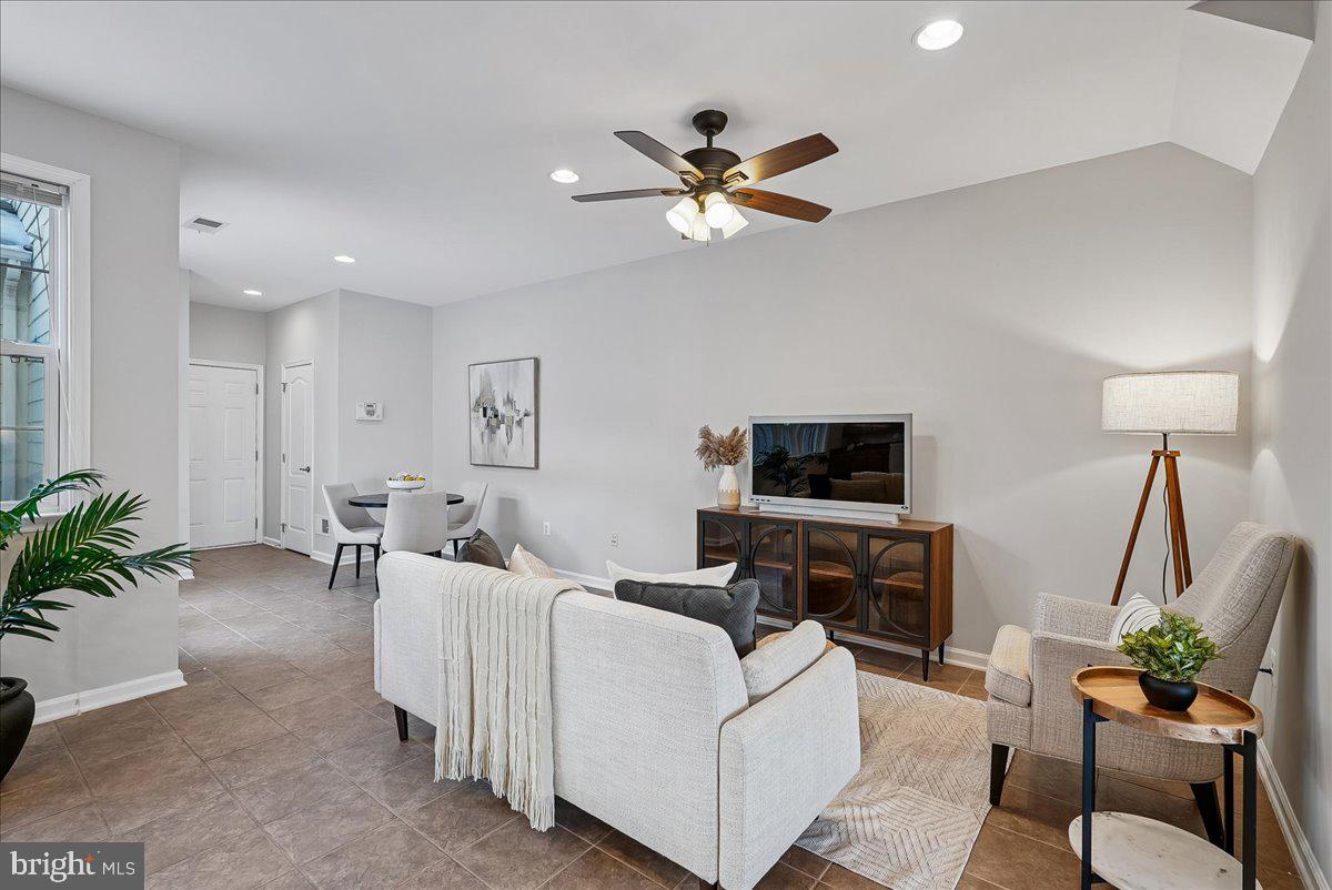 19390 COPPERMINE SQ, LEESBURG, Virginia 20176, 4 Bedrooms Bedrooms, ,3 BathroomsBathrooms,Residential,For sale,19390 COPPERMINE SQ,VALO2114680 MLS # VALO2114680