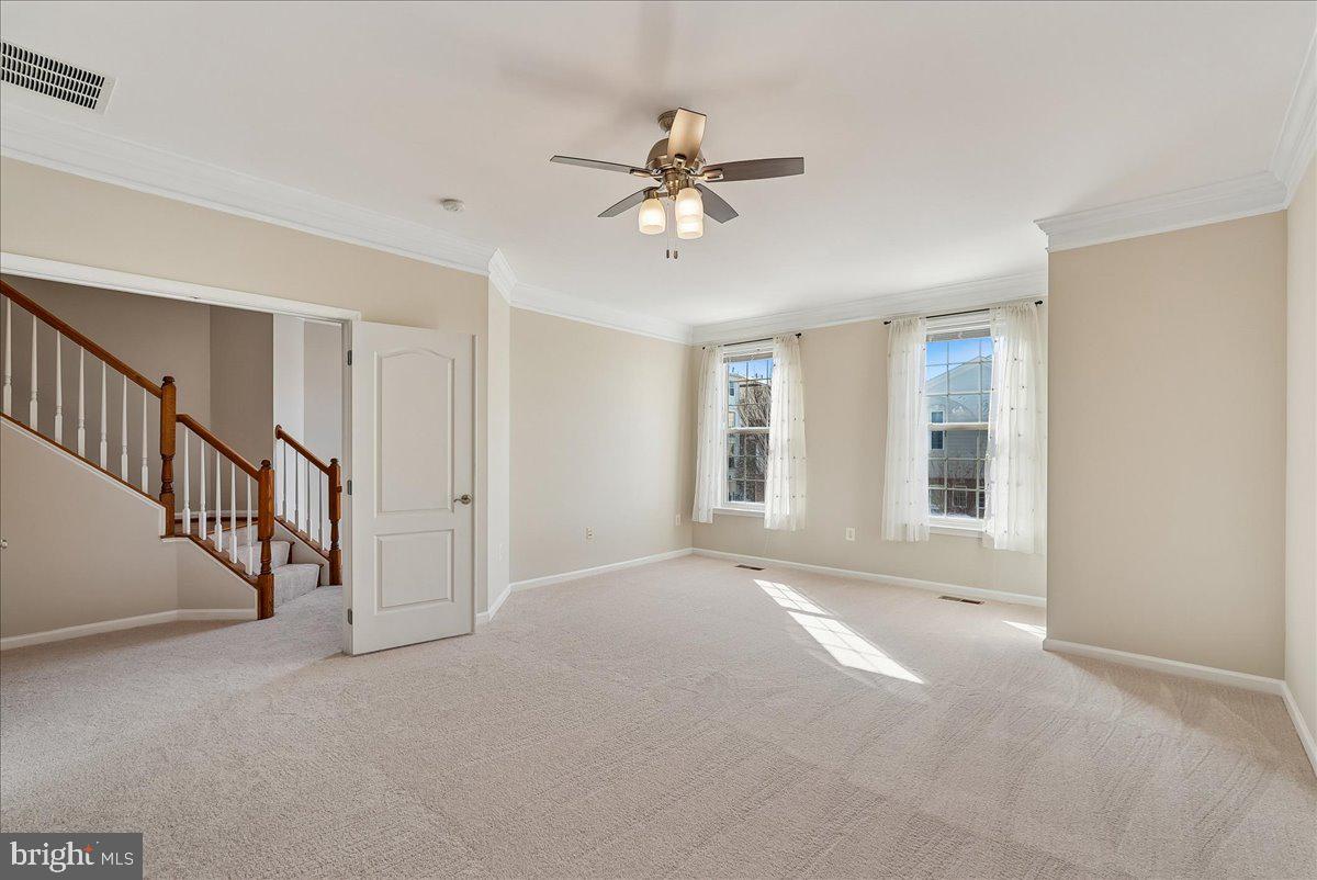 19390 COPPERMINE SQ, LEESBURG, Virginia 20176, 4 Bedrooms Bedrooms, ,3 BathroomsBathrooms,Residential,For sale,19390 COPPERMINE SQ,VALO2114680 MLS # VALO2114680