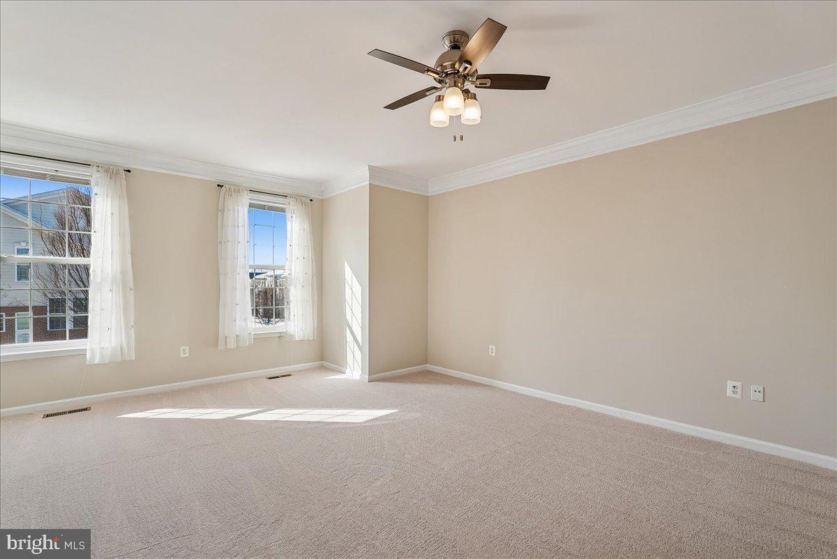 19390 COPPERMINE SQ, LEESBURG, Virginia 20176, 4 Bedrooms Bedrooms, ,3 BathroomsBathrooms,Residential,For sale,19390 COPPERMINE SQ,VALO2114680 MLS # VALO2114680