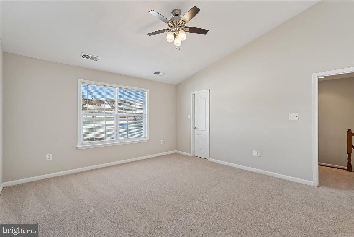 19390 COPPERMINE SQ, LEESBURG, Virginia 20176, 4 Bedrooms Bedrooms, ,3 BathroomsBathrooms,Residential,For sale,19390 COPPERMINE SQ,VALO2114680 MLS # VALO2114680