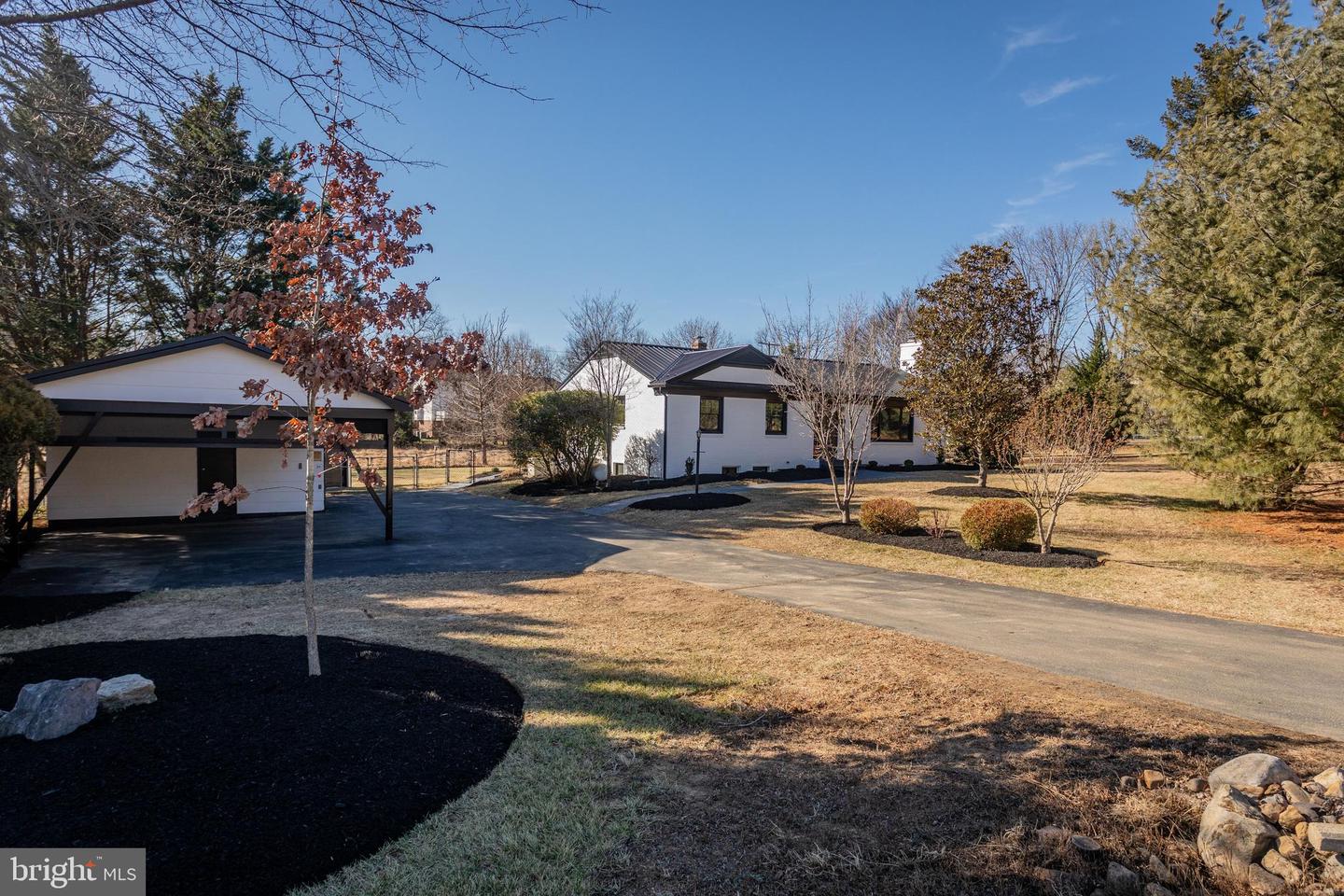 4634 SHEN LAKE DR, ROCKINGHAM, Virginia 22801, 5 Bedrooms Bedrooms, ,3 BathroomsBathrooms,Residential,For sale,4634 SHEN LAKE DR,VARO2002822 MLS # VARO2002822