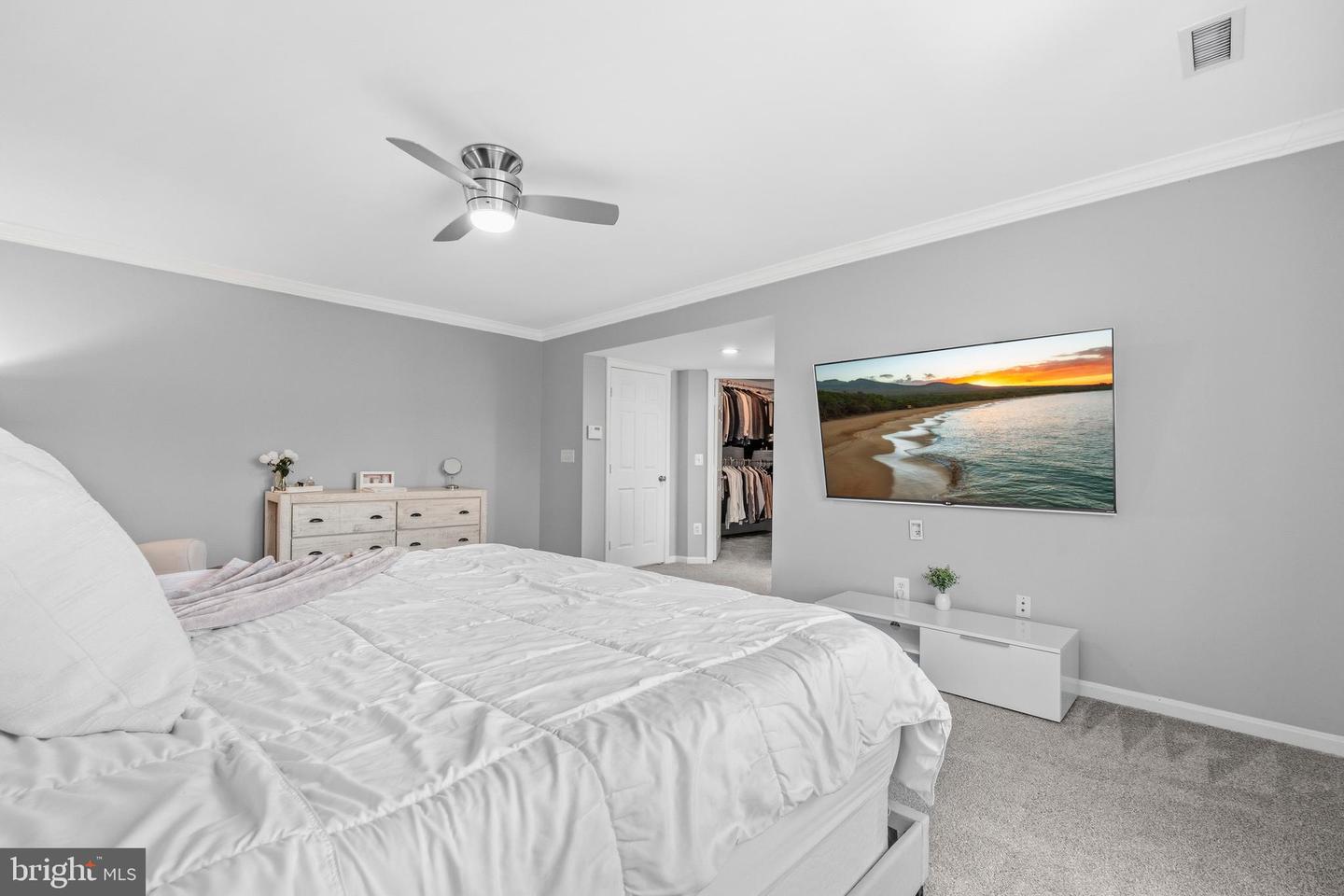 9800 BOLTON VILLAGE CT, FAIRFAX, Virginia 22032, 3 Bedrooms Bedrooms, ,3 BathroomsBathrooms,Residential,For sale,9800 BOLTON VILLAGE CT,VAFC2007712 MLS # VAFC2007712