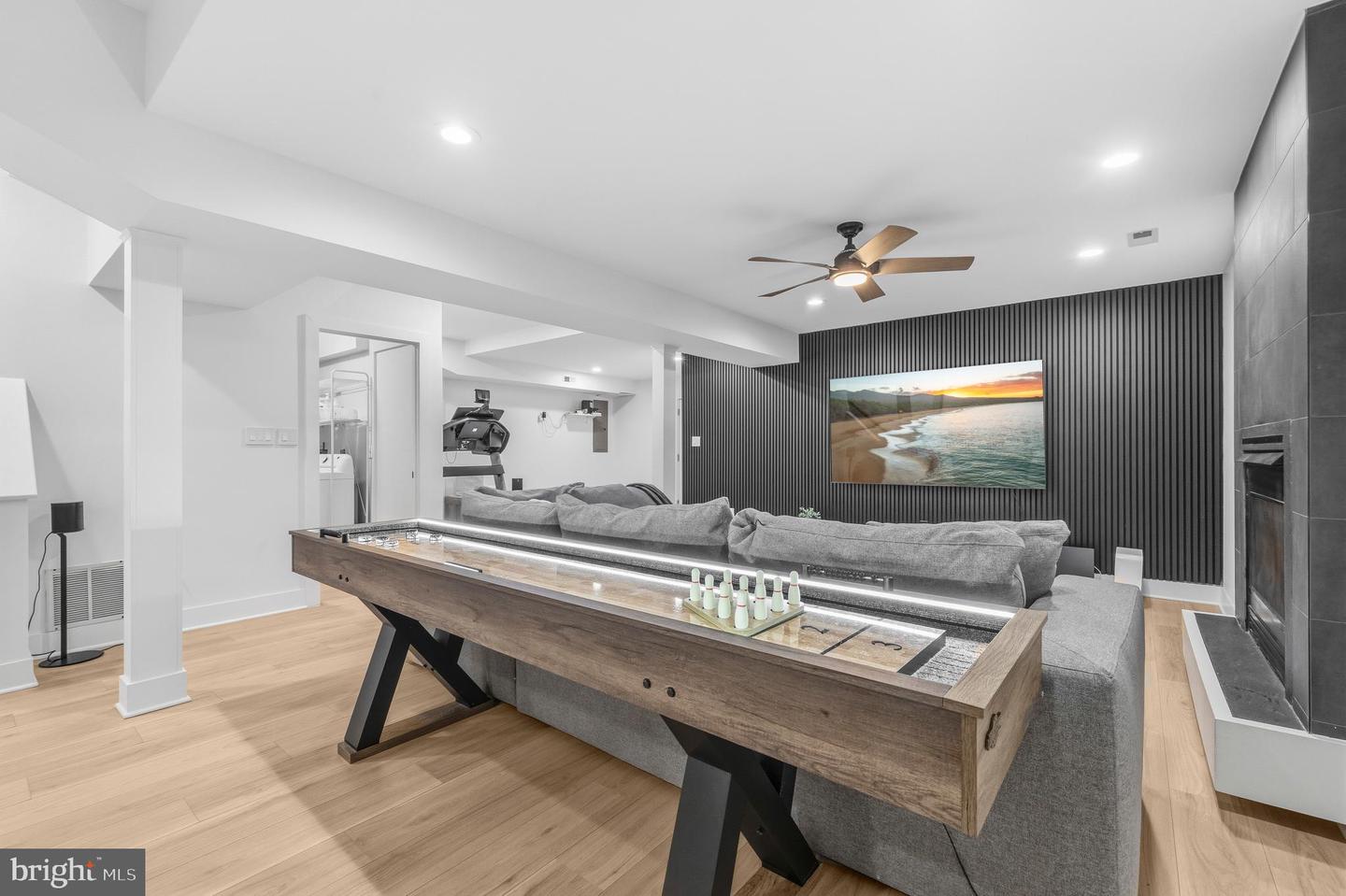 9800 BOLTON VILLAGE CT, FAIRFAX, Virginia 22032, 3 Bedrooms Bedrooms, ,3 BathroomsBathrooms,Residential,For sale,9800 BOLTON VILLAGE CT,VAFC2007712 MLS # VAFC2007712