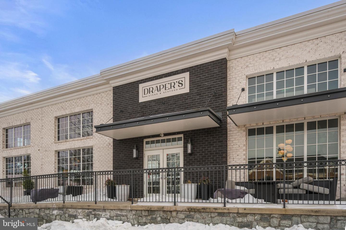 9800 BOLTON VILLAGE CT, FAIRFAX, Virginia 22032, 3 Bedrooms Bedrooms, ,3 BathroomsBathrooms,Residential,For sale,9800 BOLTON VILLAGE CT,VAFC2007712 MLS # VAFC2007712