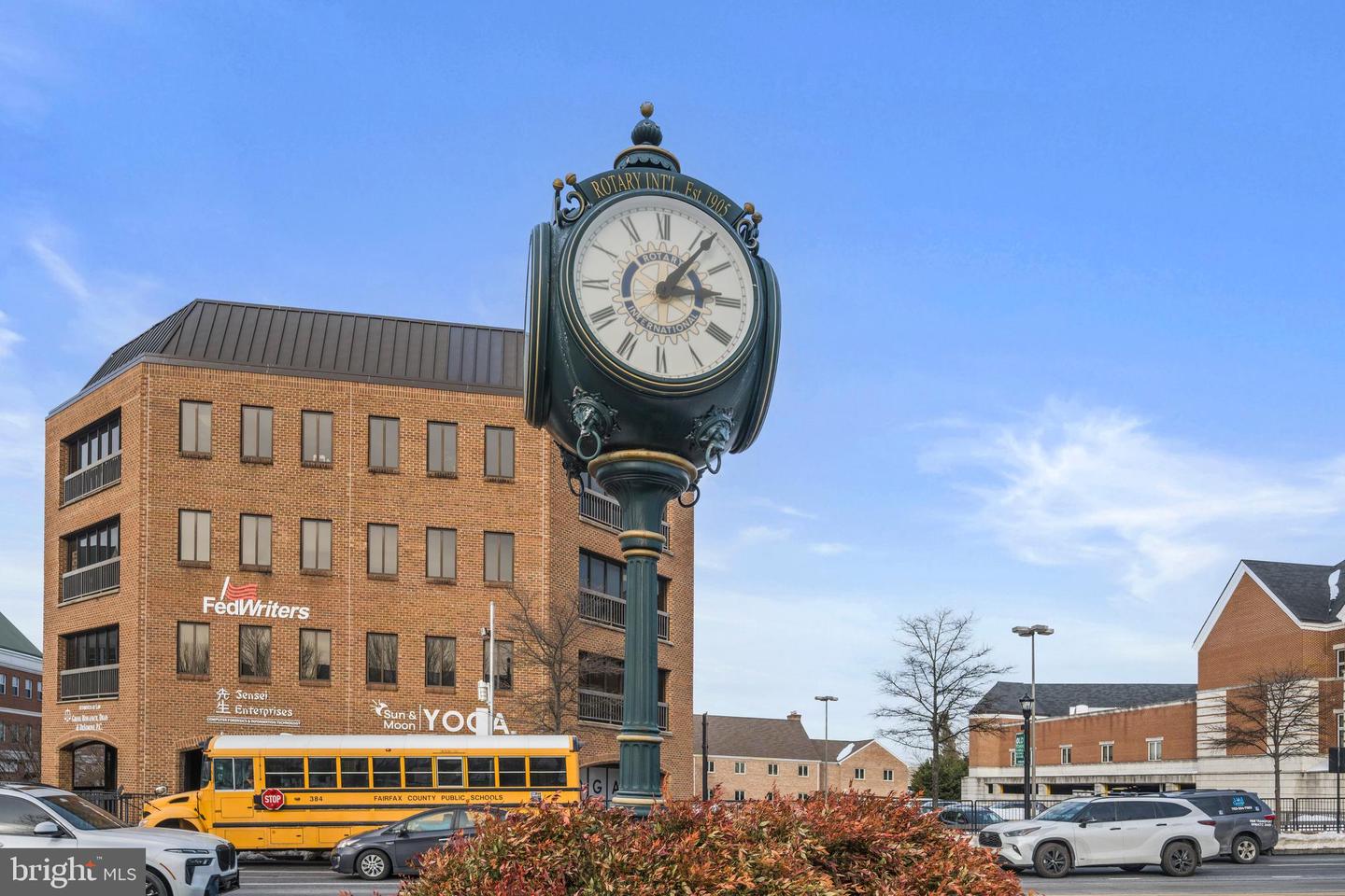 9800 BOLTON VILLAGE CT, FAIRFAX, Virginia 22032, 3 Bedrooms Bedrooms, ,3 BathroomsBathrooms,Residential,For sale,9800 BOLTON VILLAGE CT,VAFC2007712 MLS # VAFC2007712