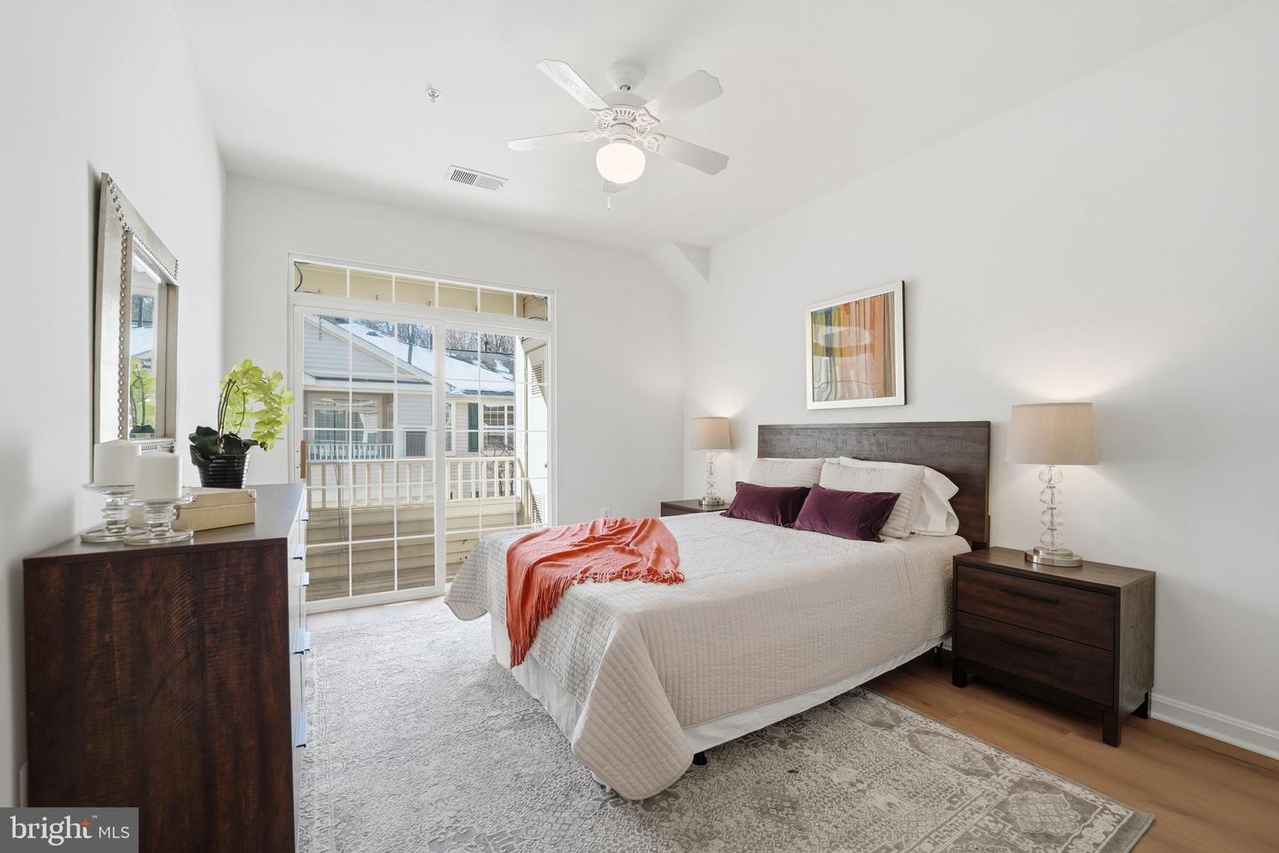 1305-O WINDLEAF DR, RESTON, Virginia 20194, 2 Bedrooms Bedrooms, ,2 BathroomsBathrooms,Residential,For sale,1305-O WINDLEAF DR,VAFX2287702 MLS # VAFX2287702