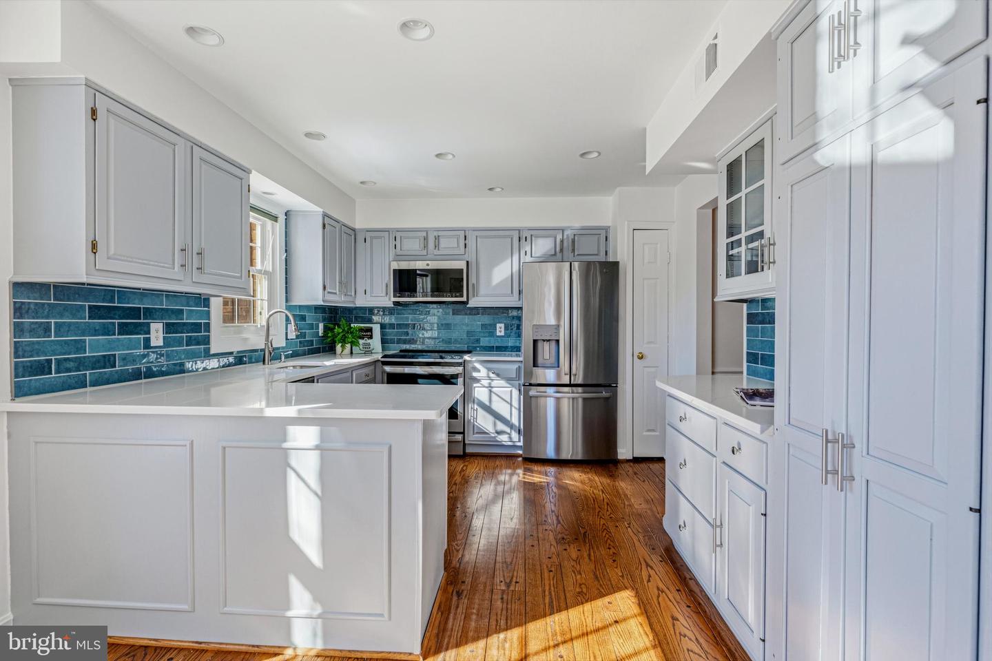 4600 4TH RD N, ARLINGTON, Virginia 22203, 3 Bedrooms Bedrooms, ,3 BathroomsBathrooms,Residential,For sale,4600 4TH RD N,VAAR2068250 MLS # VAAR2068250