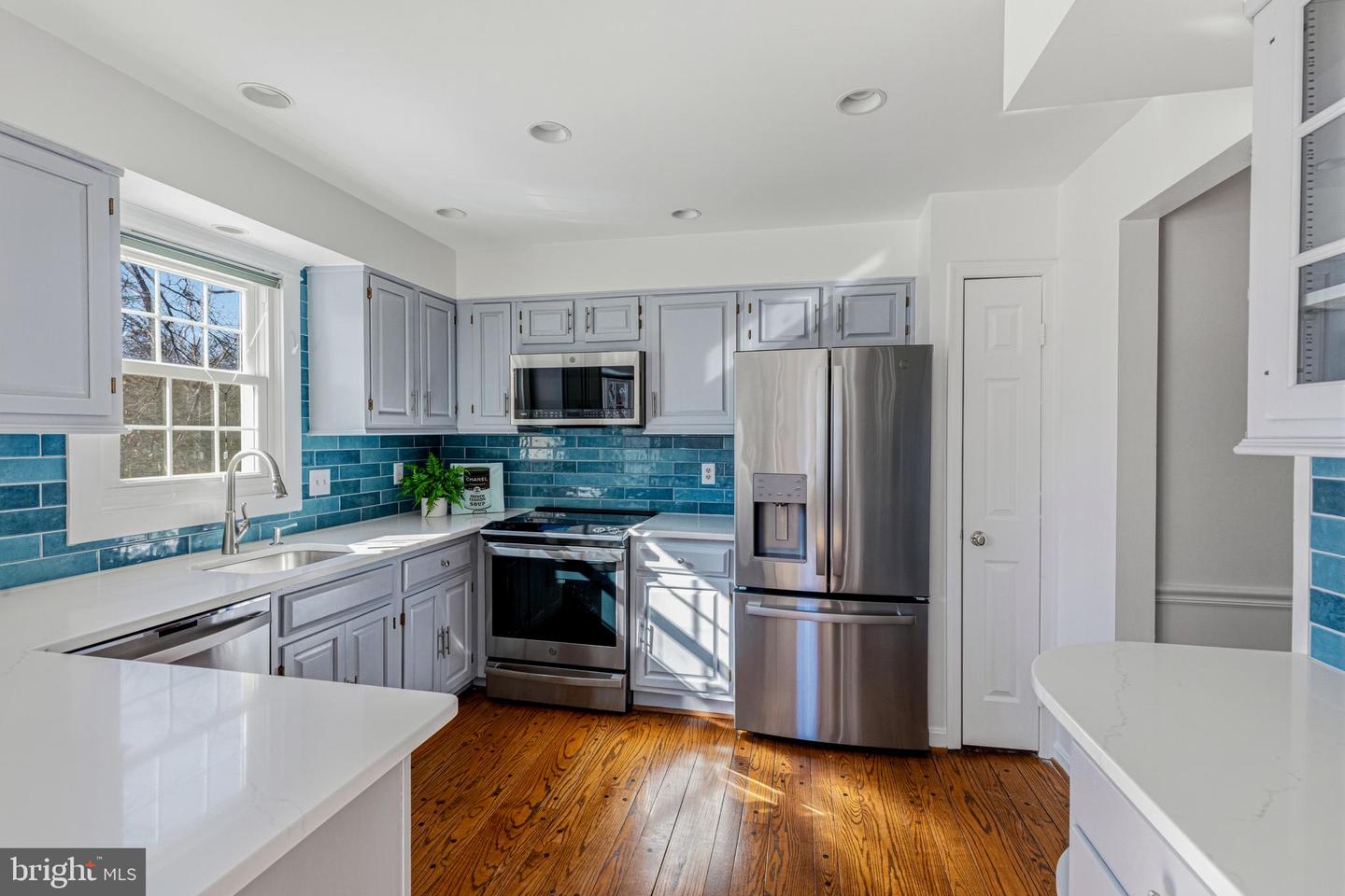 4600 4TH RD N, ARLINGTON, Virginia 22203, 3 Bedrooms Bedrooms, ,3 BathroomsBathrooms,Residential,For sale,4600 4TH RD N,VAAR2068250 MLS # VAAR2068250