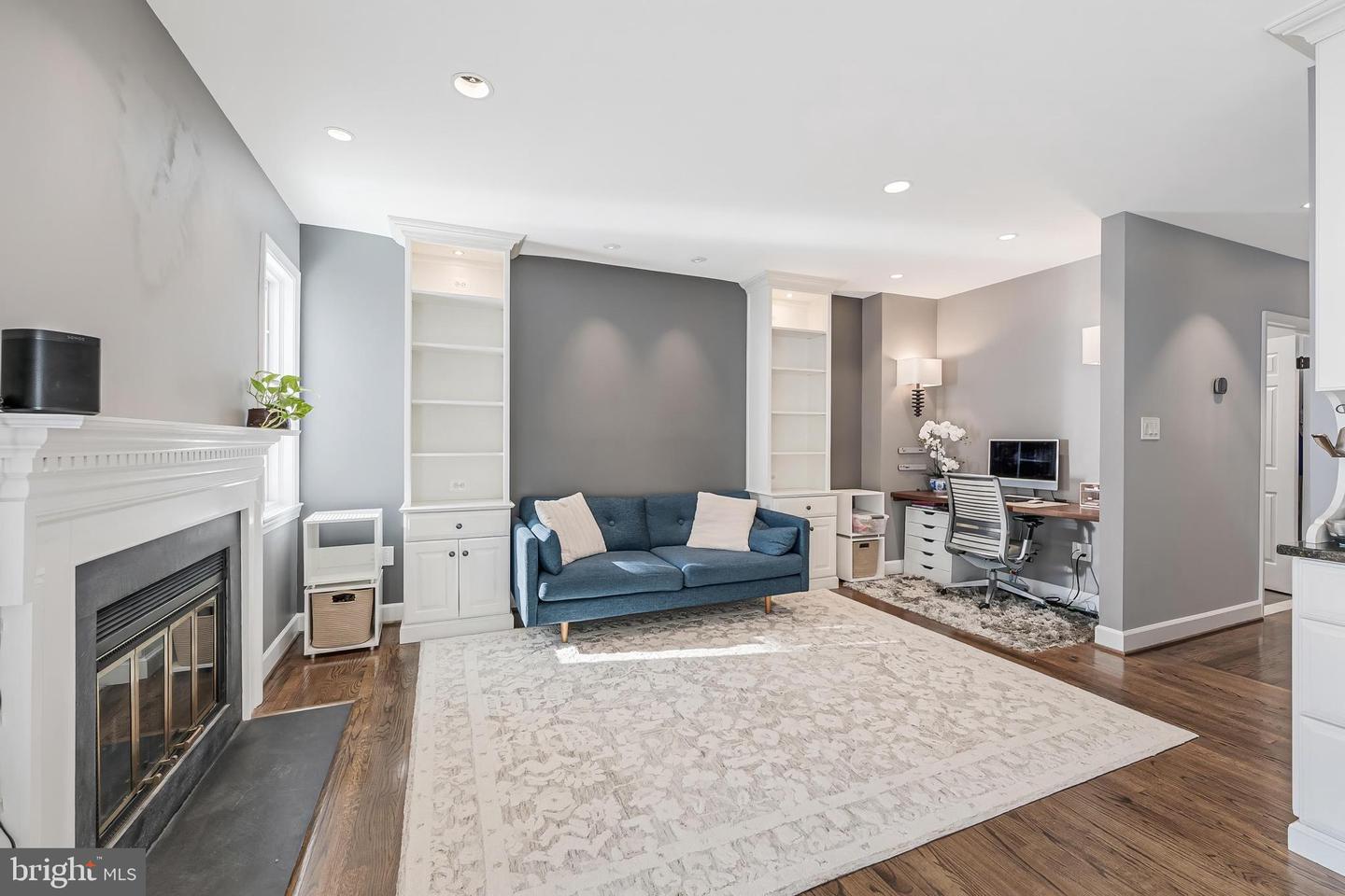 1456 HAMPTON HILL CIR, MCLEAN, Virginia 22101, 3 Bedrooms Bedrooms, ,3 BathroomsBathrooms,Residential,For sale,1456 HAMPTON HILL CIR,VAFX2287974 MLS # VAFX2287974