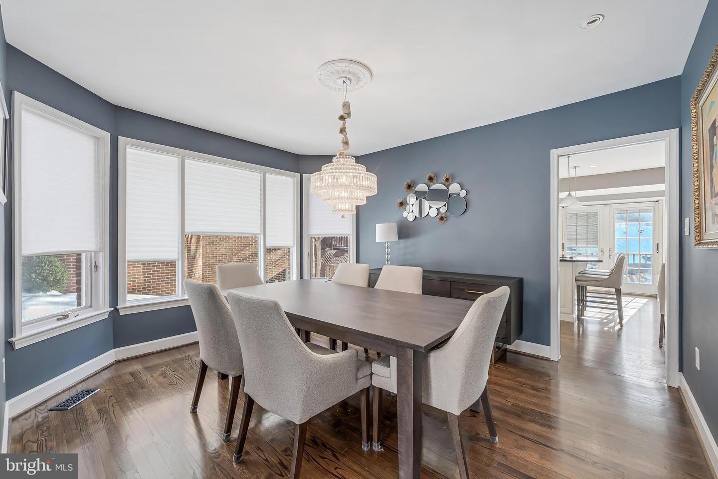 1456 HAMPTON HILL CIR, MCLEAN, Virginia 22101, 3 Bedrooms Bedrooms, ,3 BathroomsBathrooms,Residential,For sale,1456 HAMPTON HILL CIR,VAFX2287974 MLS # VAFX2287974